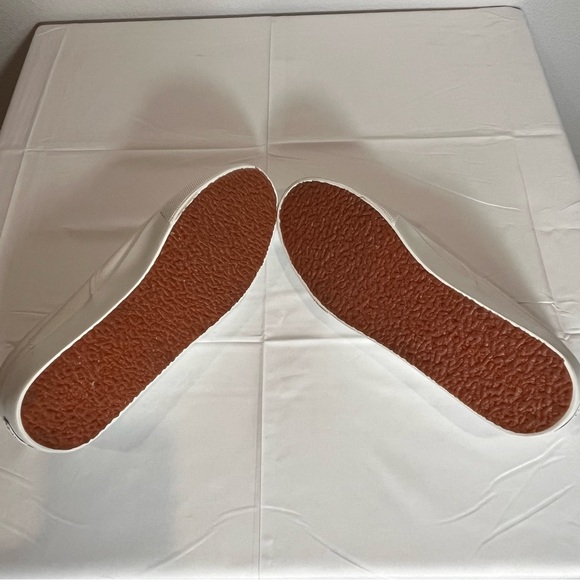 NWOT Superga Women’s White Cato Slip-on Platform Sneakers Sz 41.5 Sporty Preppy - Picture 9 of 10